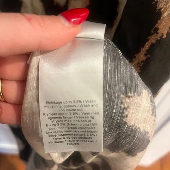 GANNI Beige and Black Animal Print V-Neck Dress - Picture 7 of 7